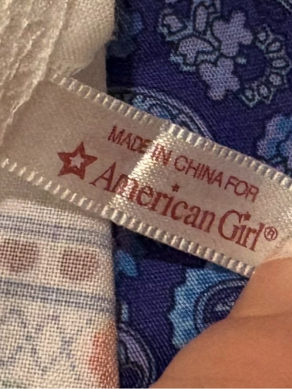American Girl Doll Kirsten's
Baking Outfit Like New - Picture 5 of 6